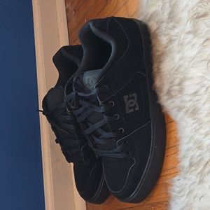 DC men's pure skate shoe